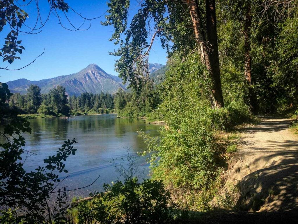 Things to do in Leavenworth, WA Blackbird Island summer