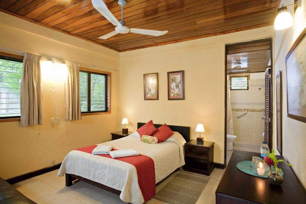 Hotel Jaguar Inn Tikal (Booking)