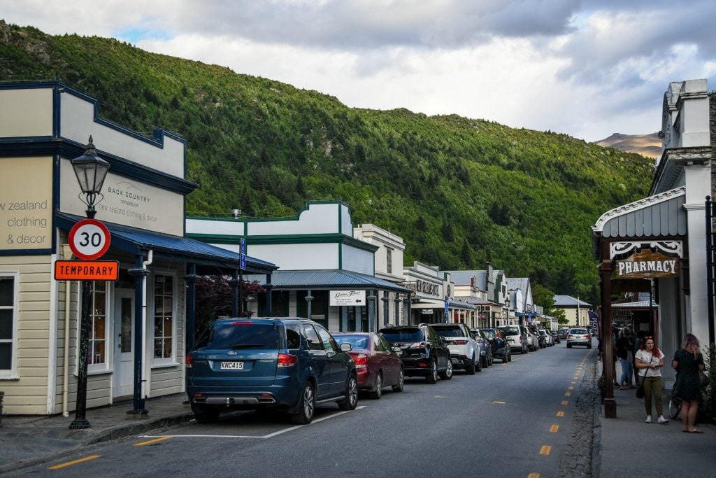 south island road trip from queenstown