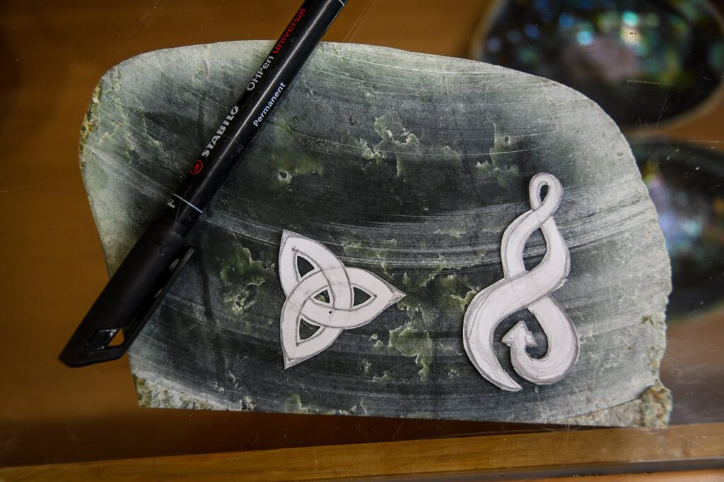 Carve a jade necklace things to do in New Zealand