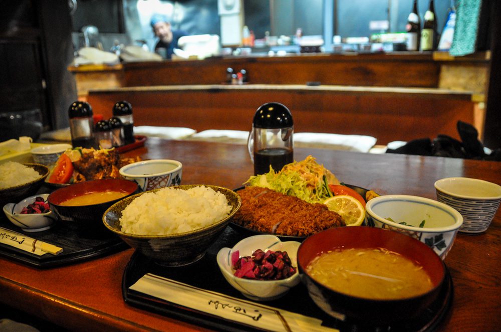 foods to eat in Japan | tonkatsu