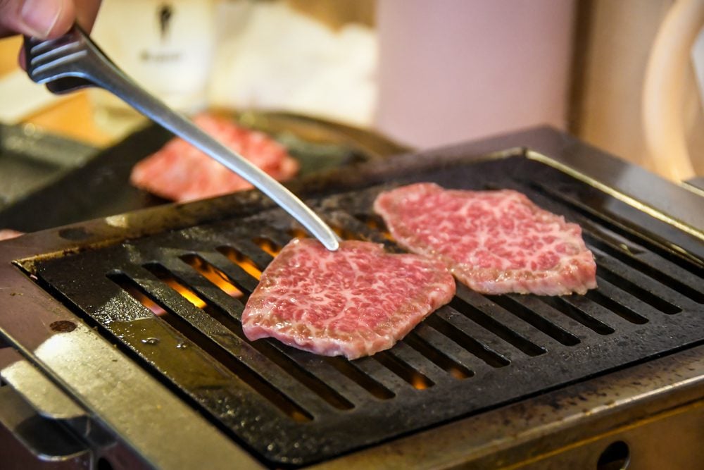 foods to eat in Japan | yakiniku