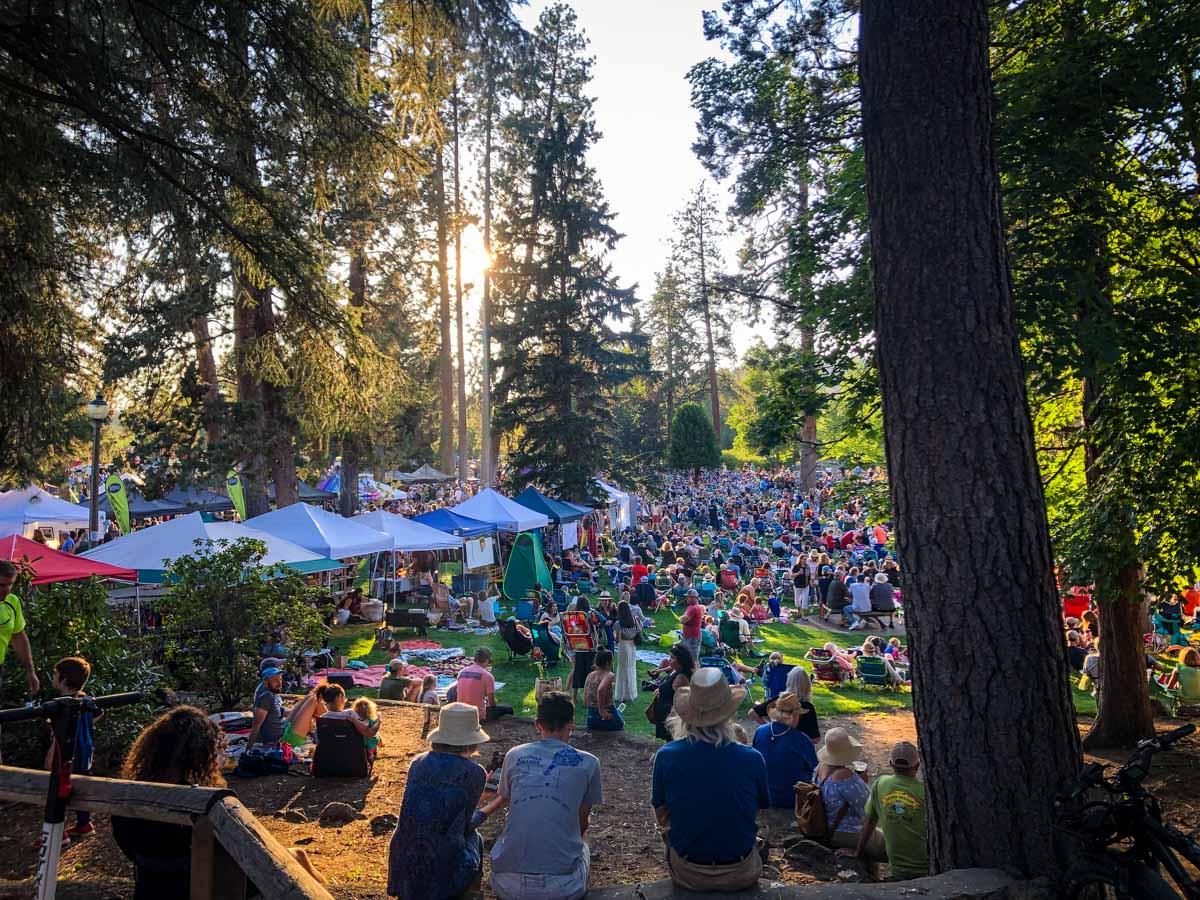 Munch & Music Drake Park Bend Oregon