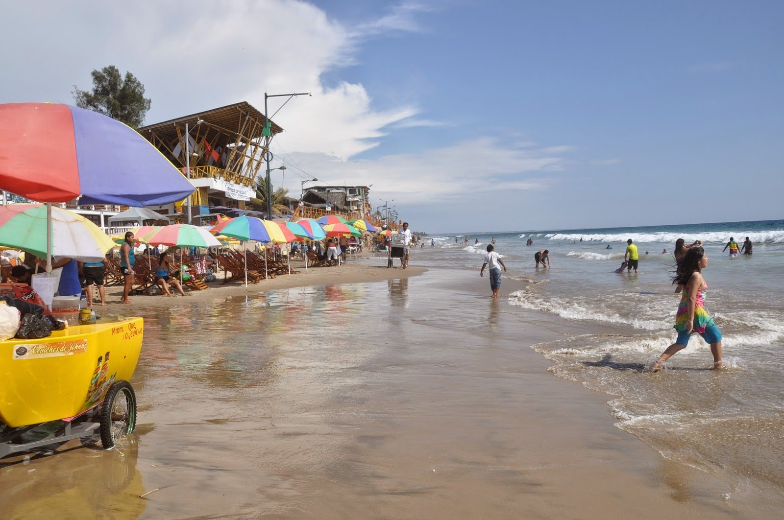 Montanita Ecuador