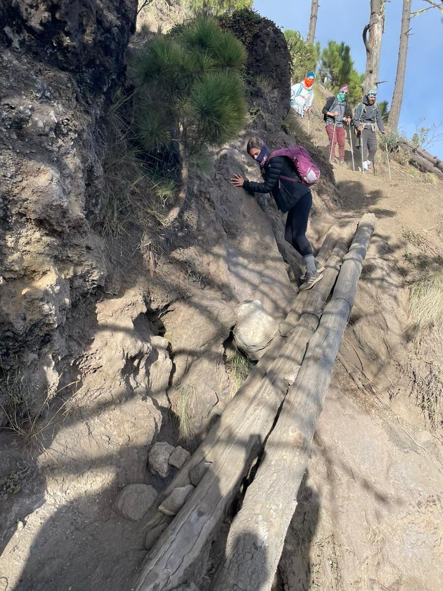 Hiking Volcan Acatenango