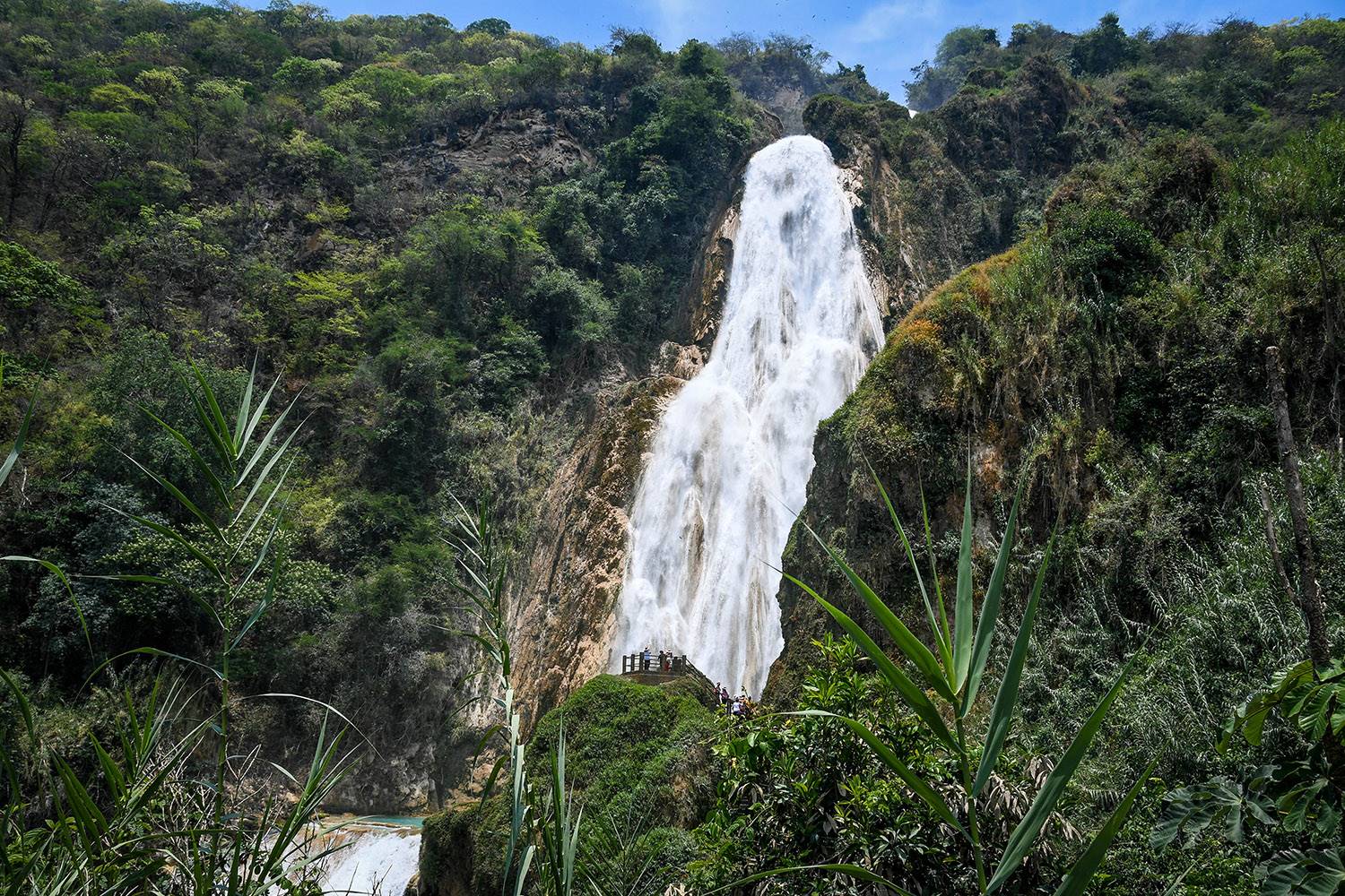 El Chiflon Waterfalls Day Trip Bridal Veil