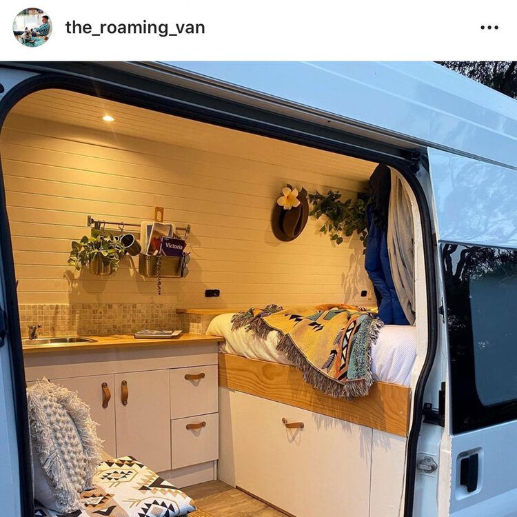 Ford+Transit+campervan+conversion+by+@the_roaming_van