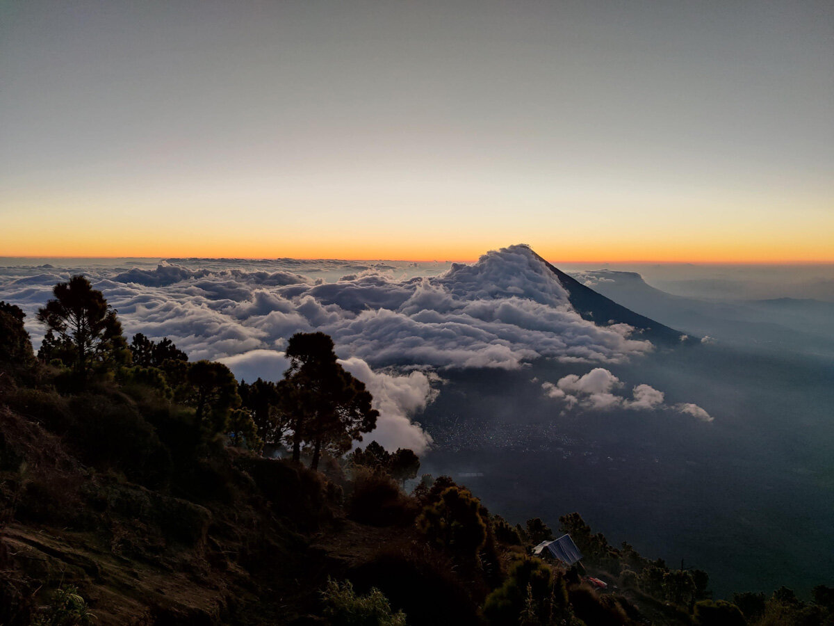Sunrise from Volcan Acatenango summit