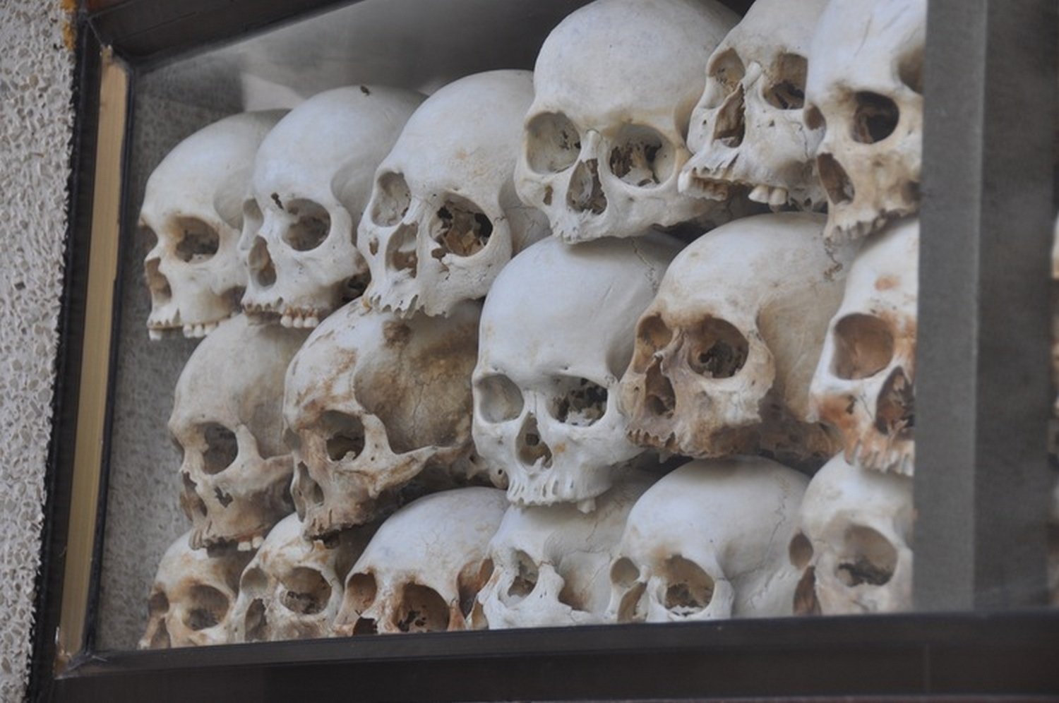 Killing Field skulls Phnom Penh