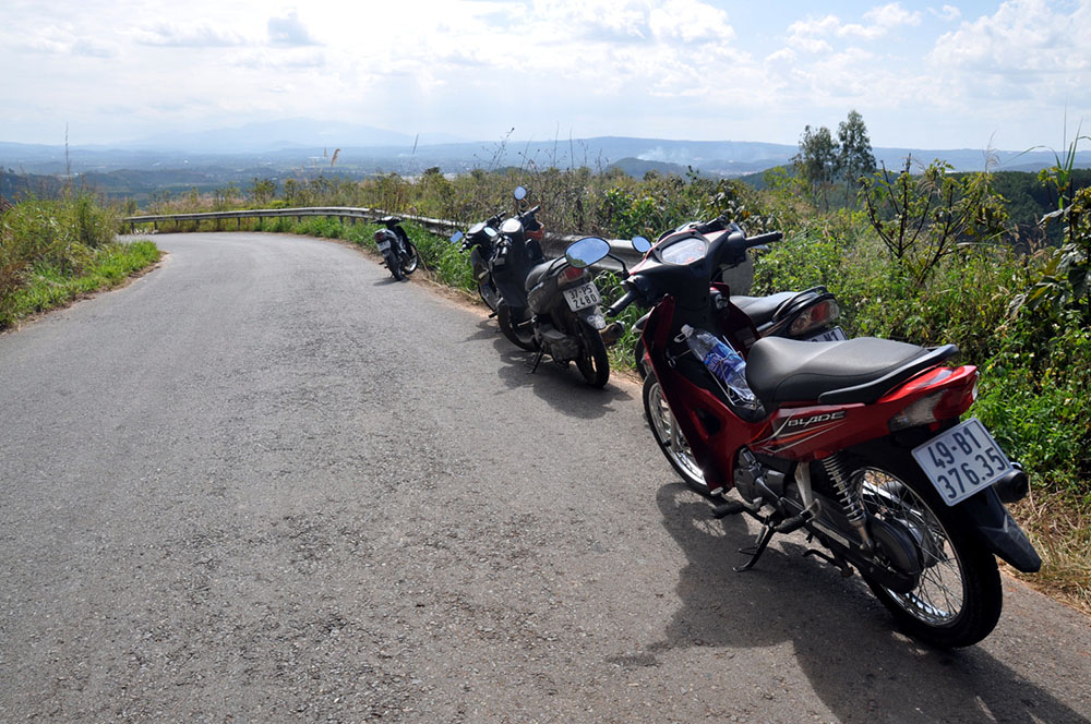 Motorbikes Da Lat Vietnam Itinerary