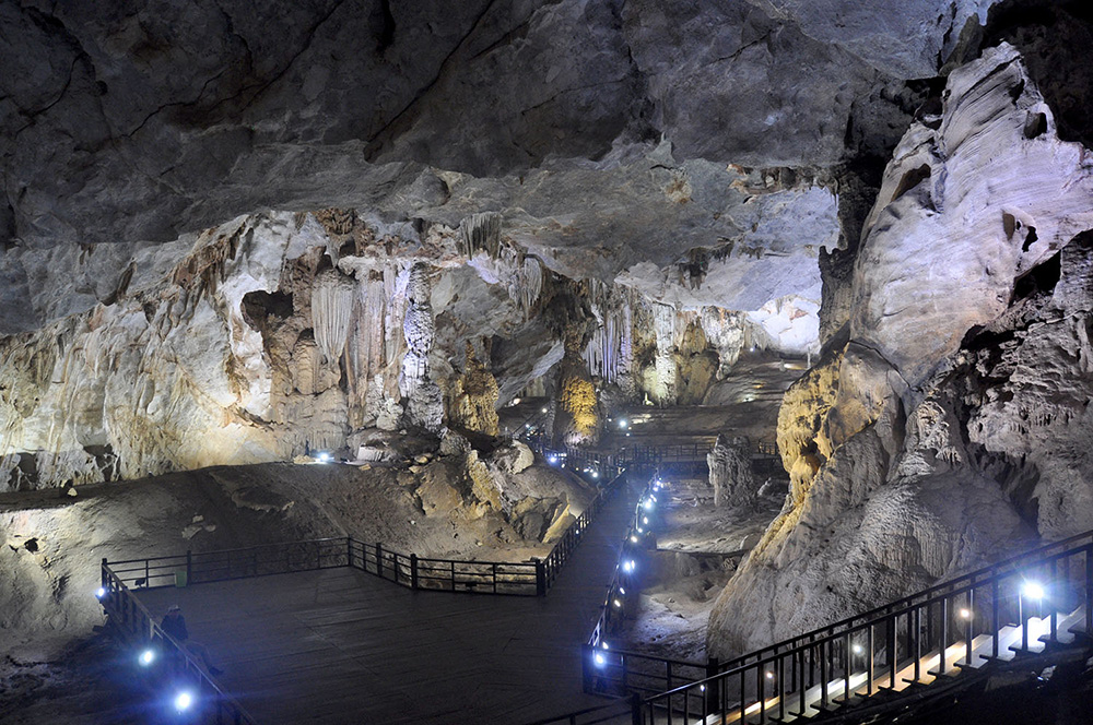 Paradise Cave Phong Nha Vietnam Itinerary