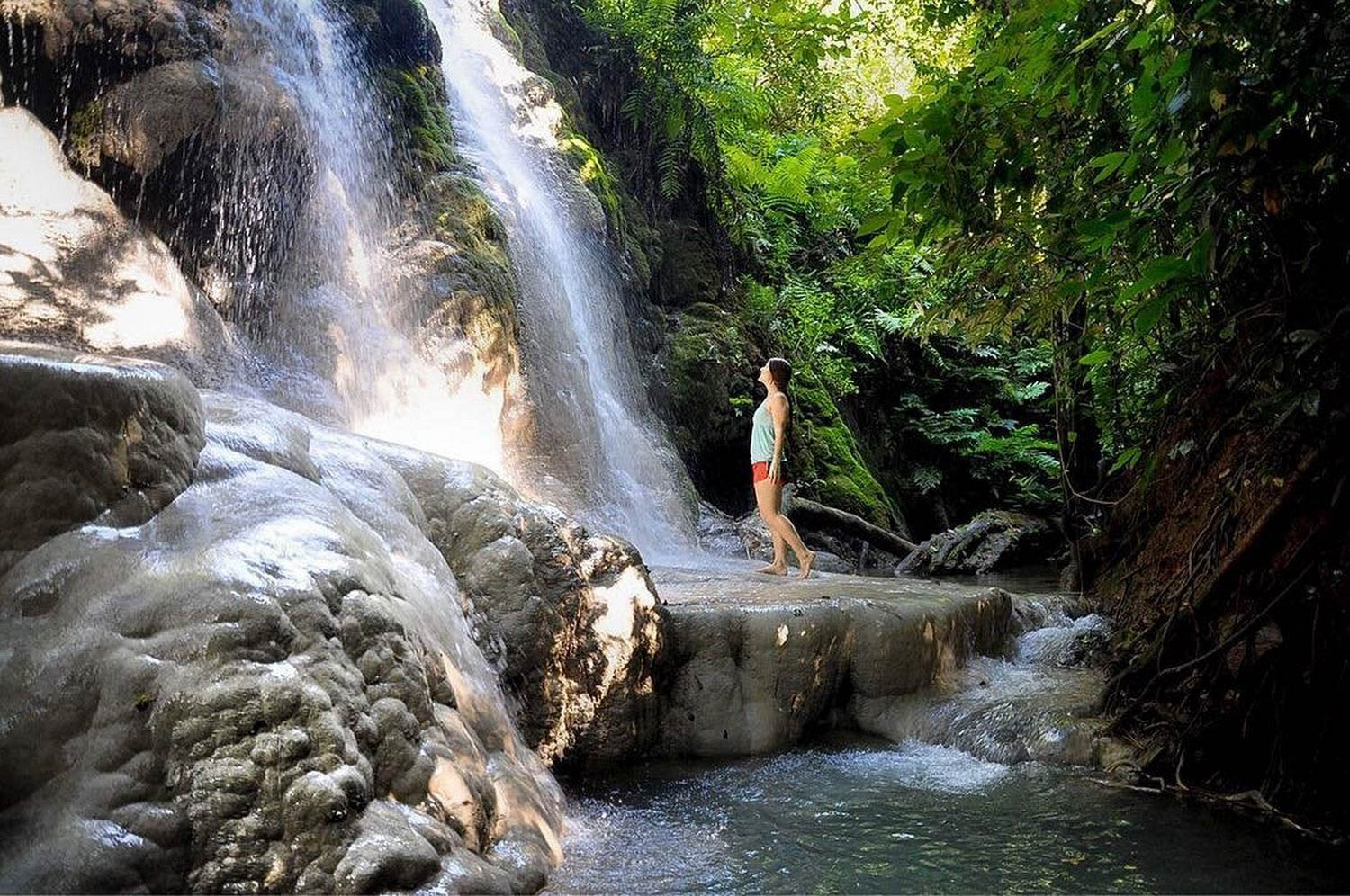 Sticky Waterfalls Chiang Mai Sustainable Travel