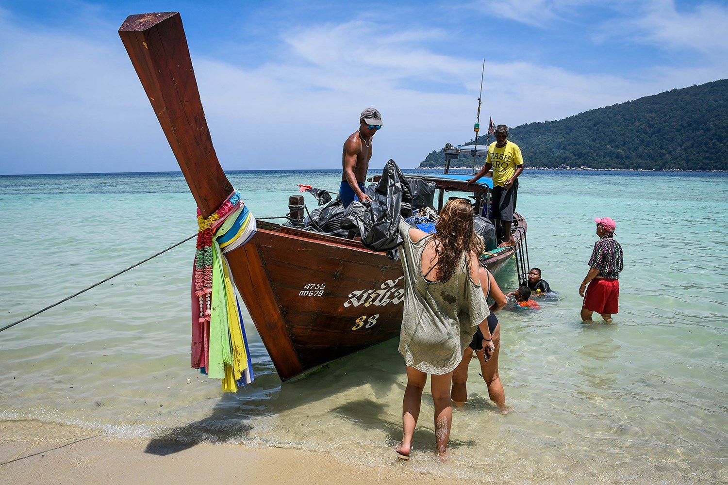 Things to Do in Koh Lipe Thailand Island Trash Hero Beach Clean up