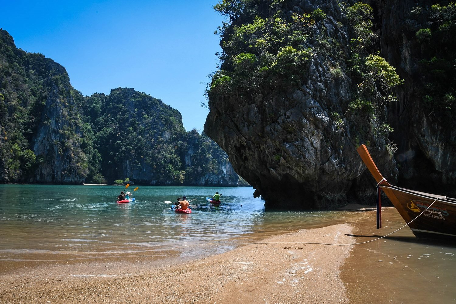 Things to do in Koh Lanta Thailand sea kayaking