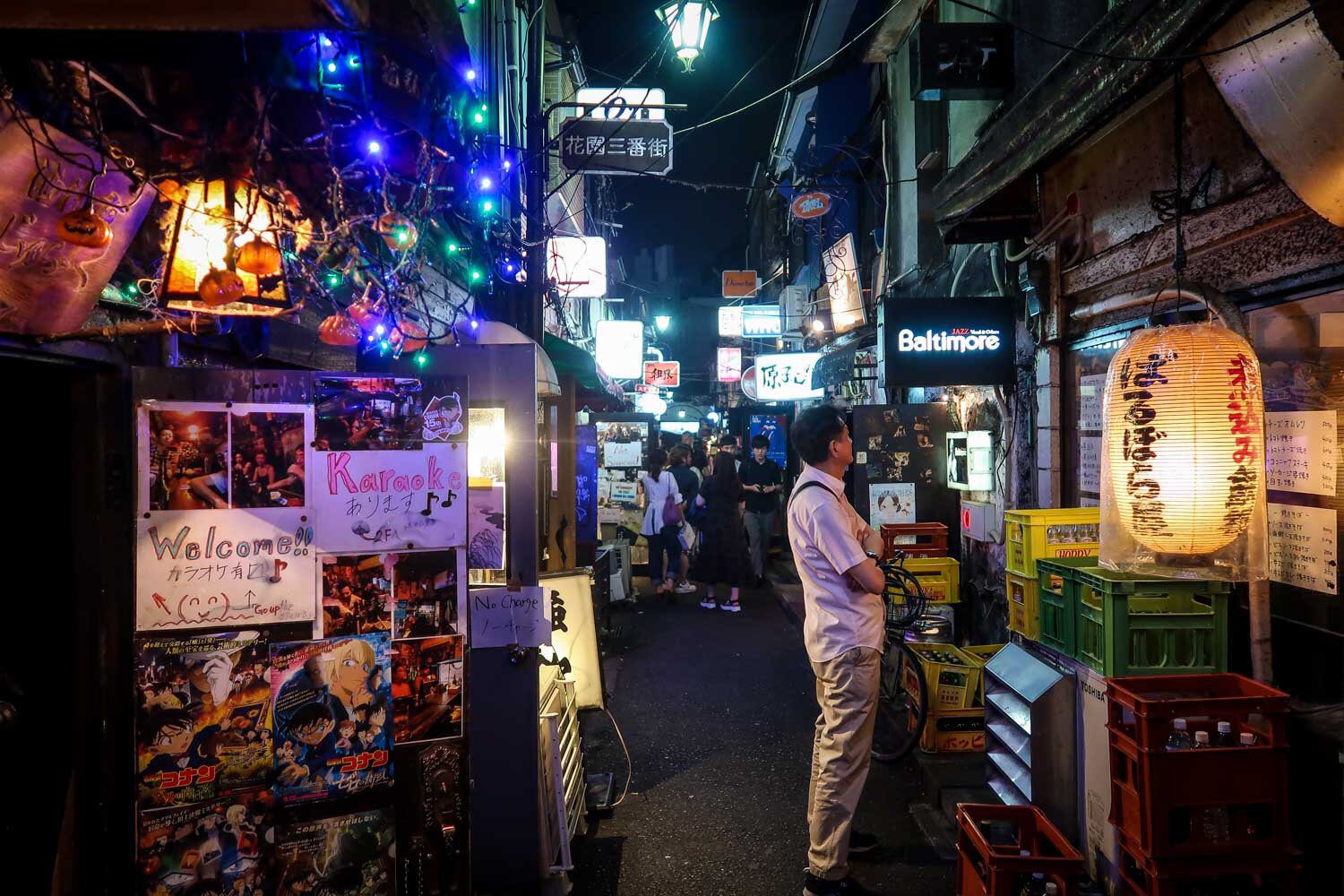 Things to Do in Tokyo Golden Gai