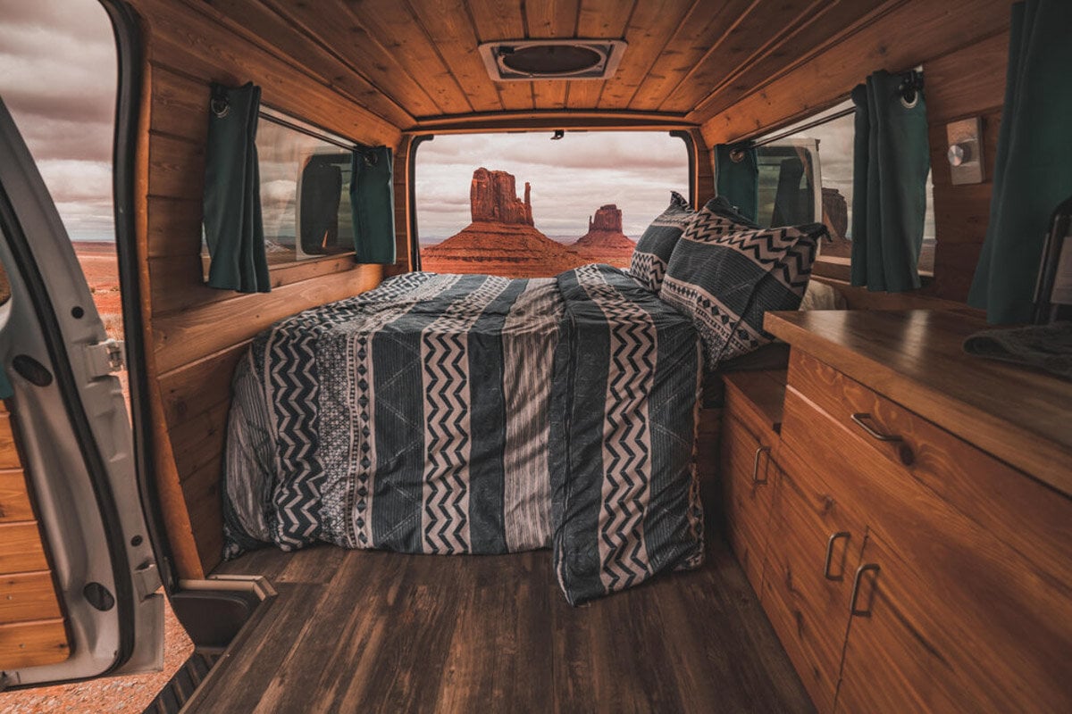 Campervan Rentals USA: Boho Campervan Rentals | Image source: Boho Campervans