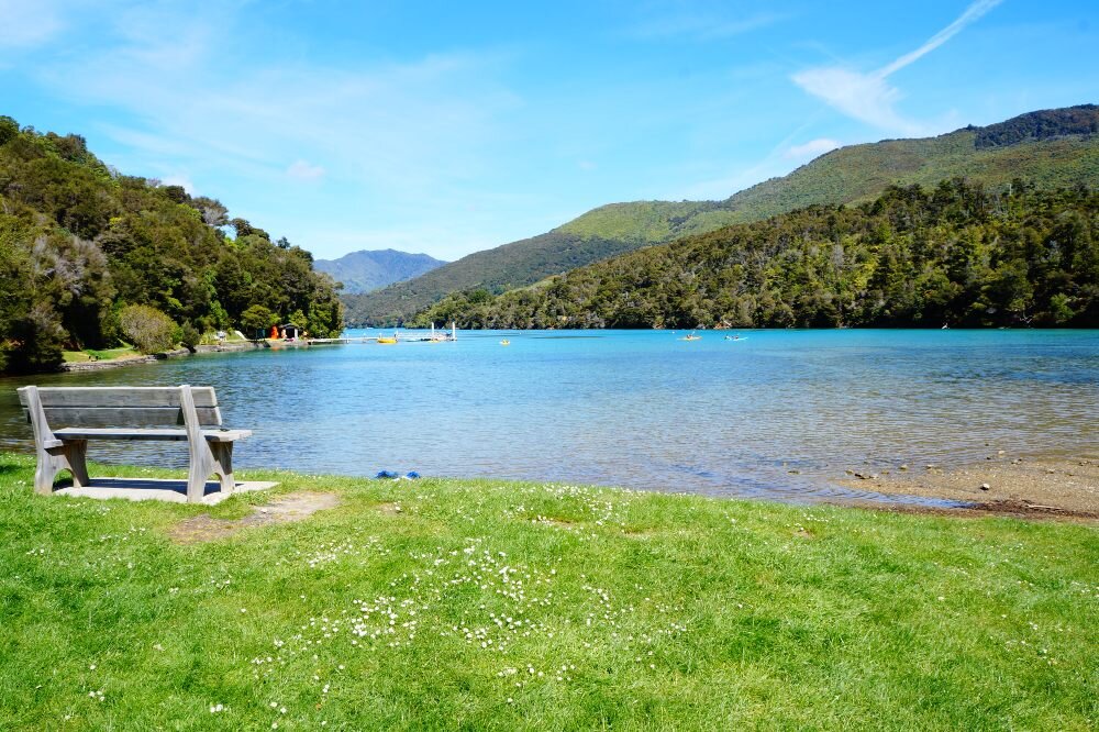 New Zealand Campsite: Mistletoe Bay | Image by Martina