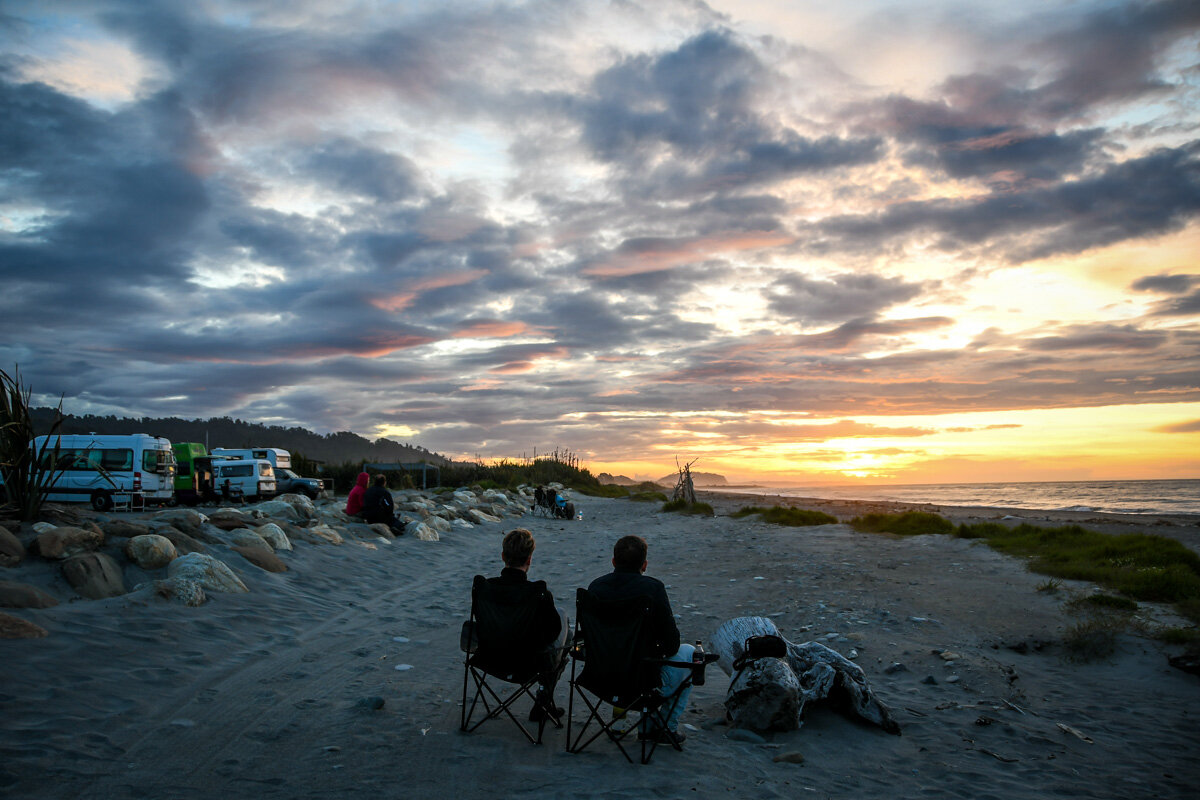 New Zealand Campsites: Ross Beach Top 10 Holiday Park