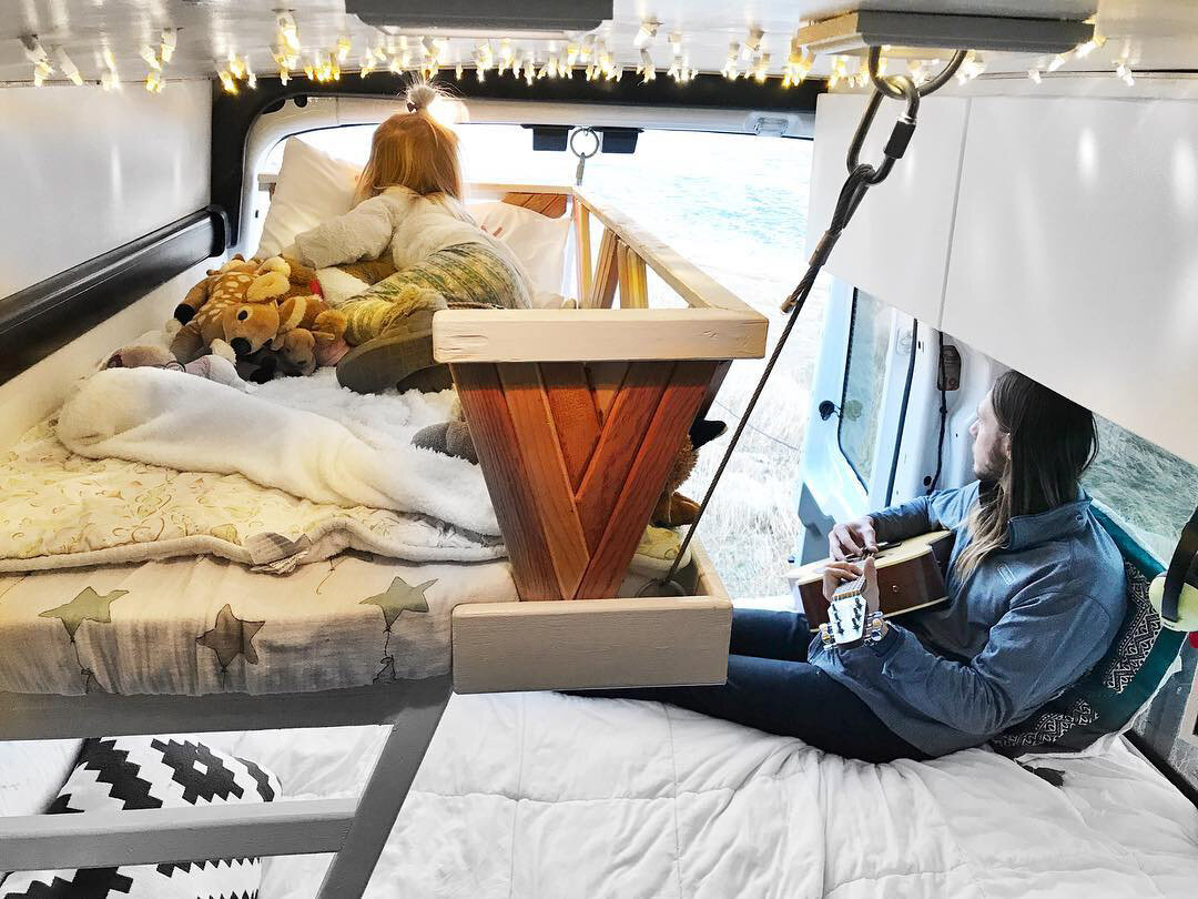 Campervan beds | Bunkbed by @fitetravels