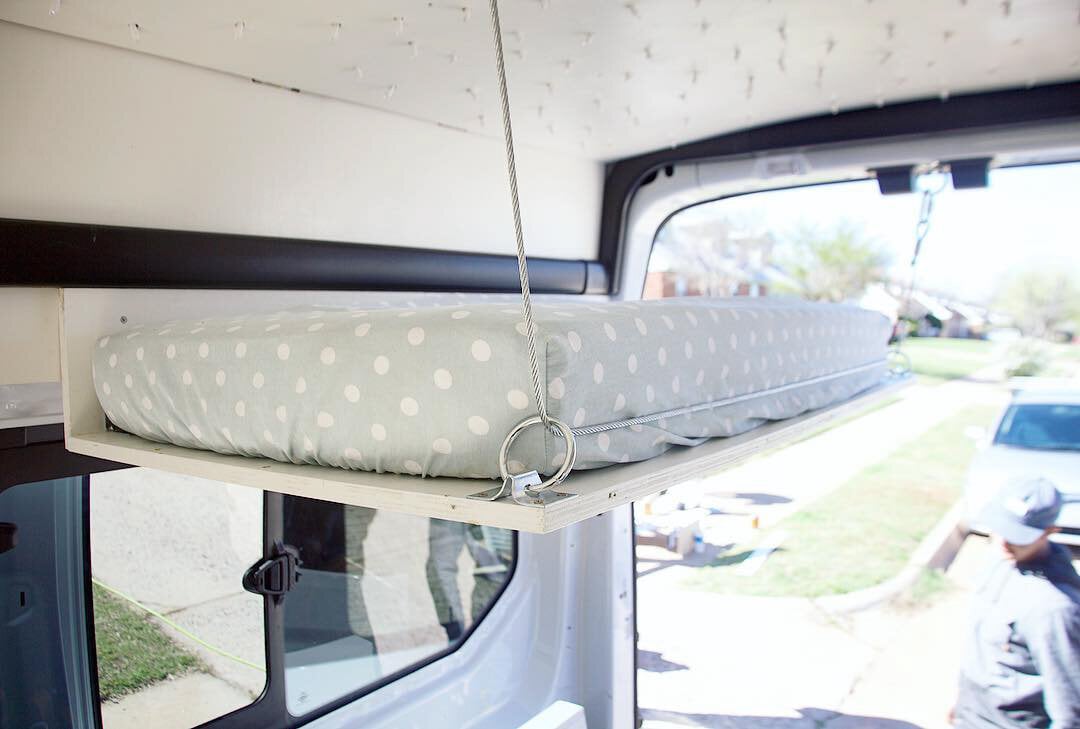 Campervan beds | Bunkbed by @fitetravels