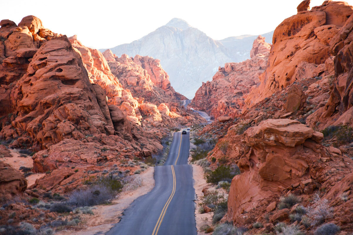 White Domes Road through Valley of Fire Nevada State Park