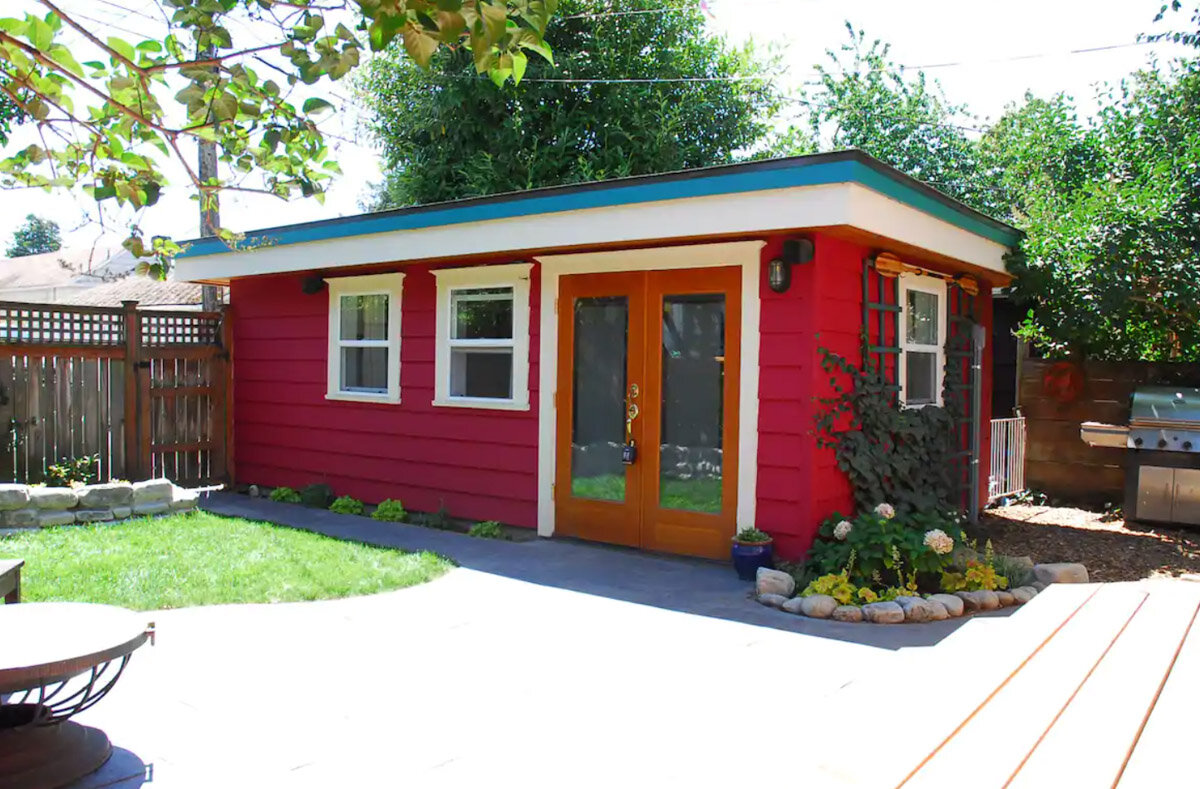 Airbnb Tiny House in Green Lake Seattle | Image source: Airbnb