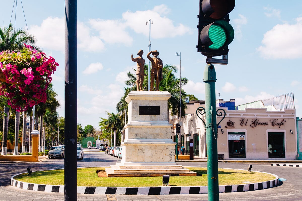 Things to Do in Merida, Mexico| Free Walking Tour Paseo Montejo