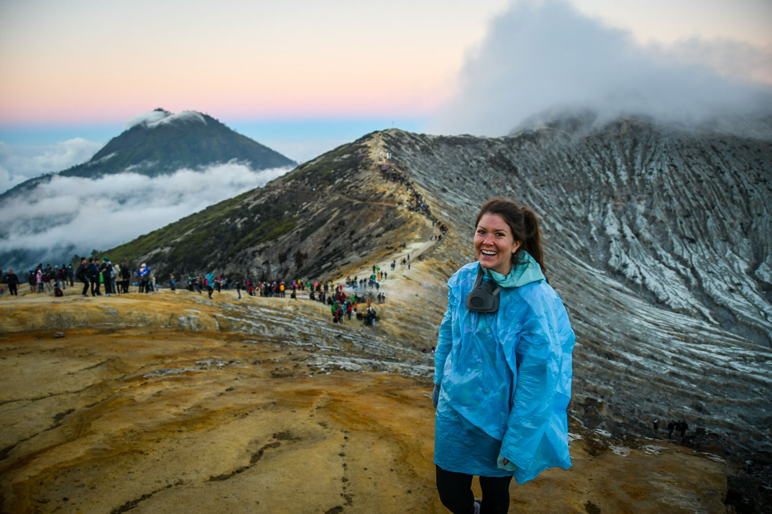 Ijen Crater Sunrise Hike on the Rim of the Crater