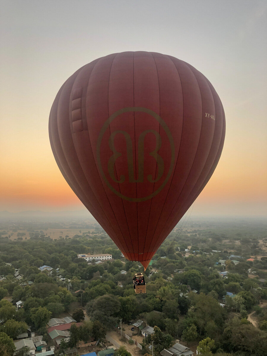 Hot Air Ballooning in Bagan | mid-flight balloon