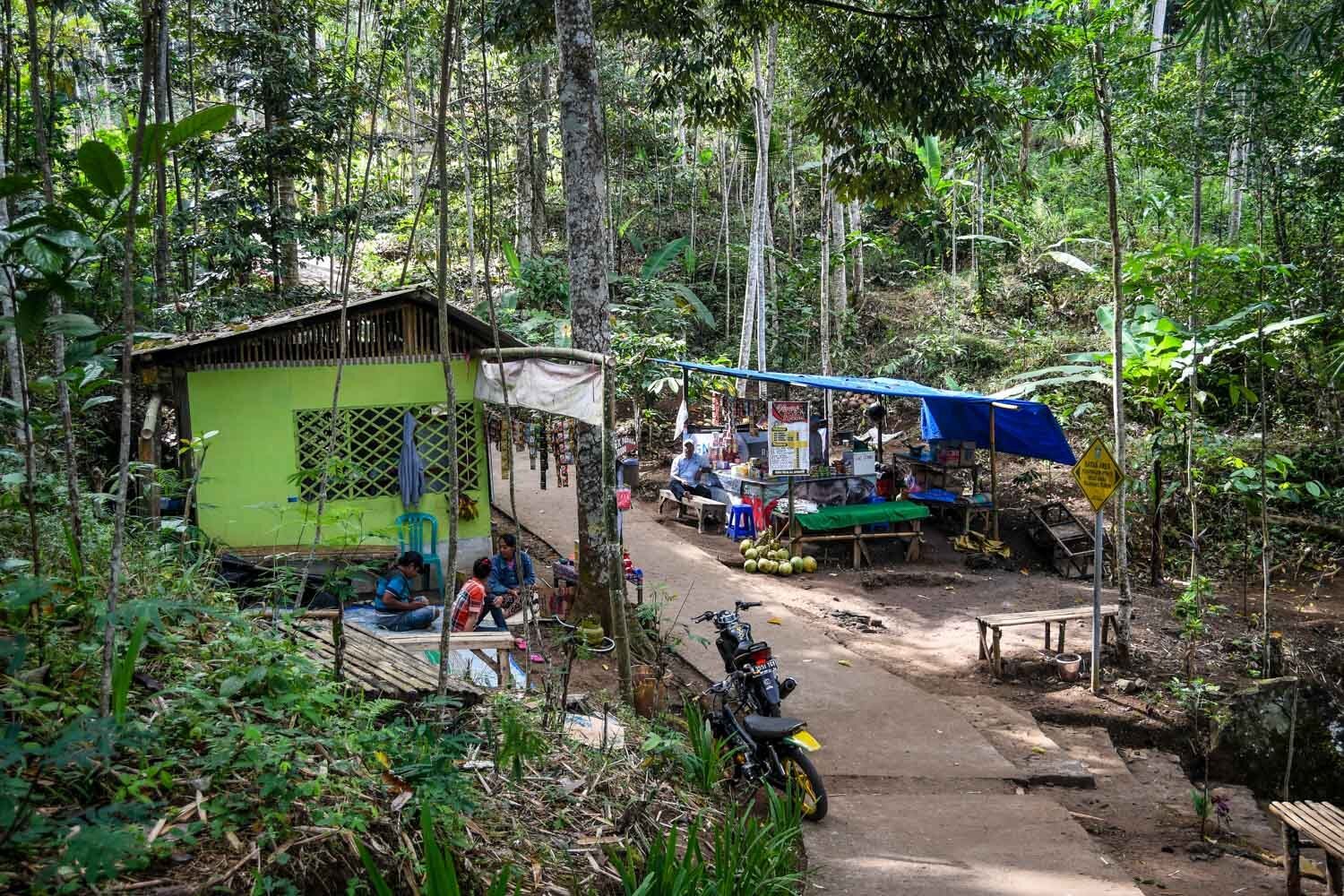 Shops and Stores at Entrance of Tumpak Sewu