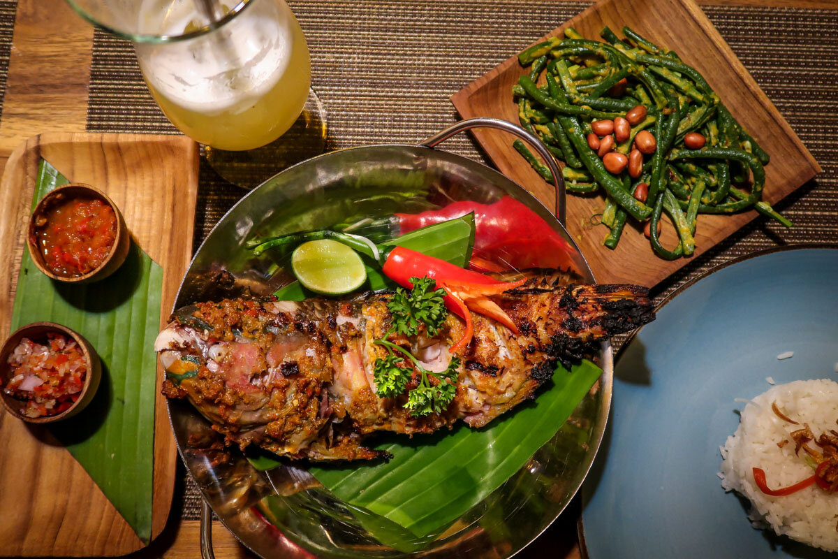 Amed Bali Eat Seafood Grilled Fish