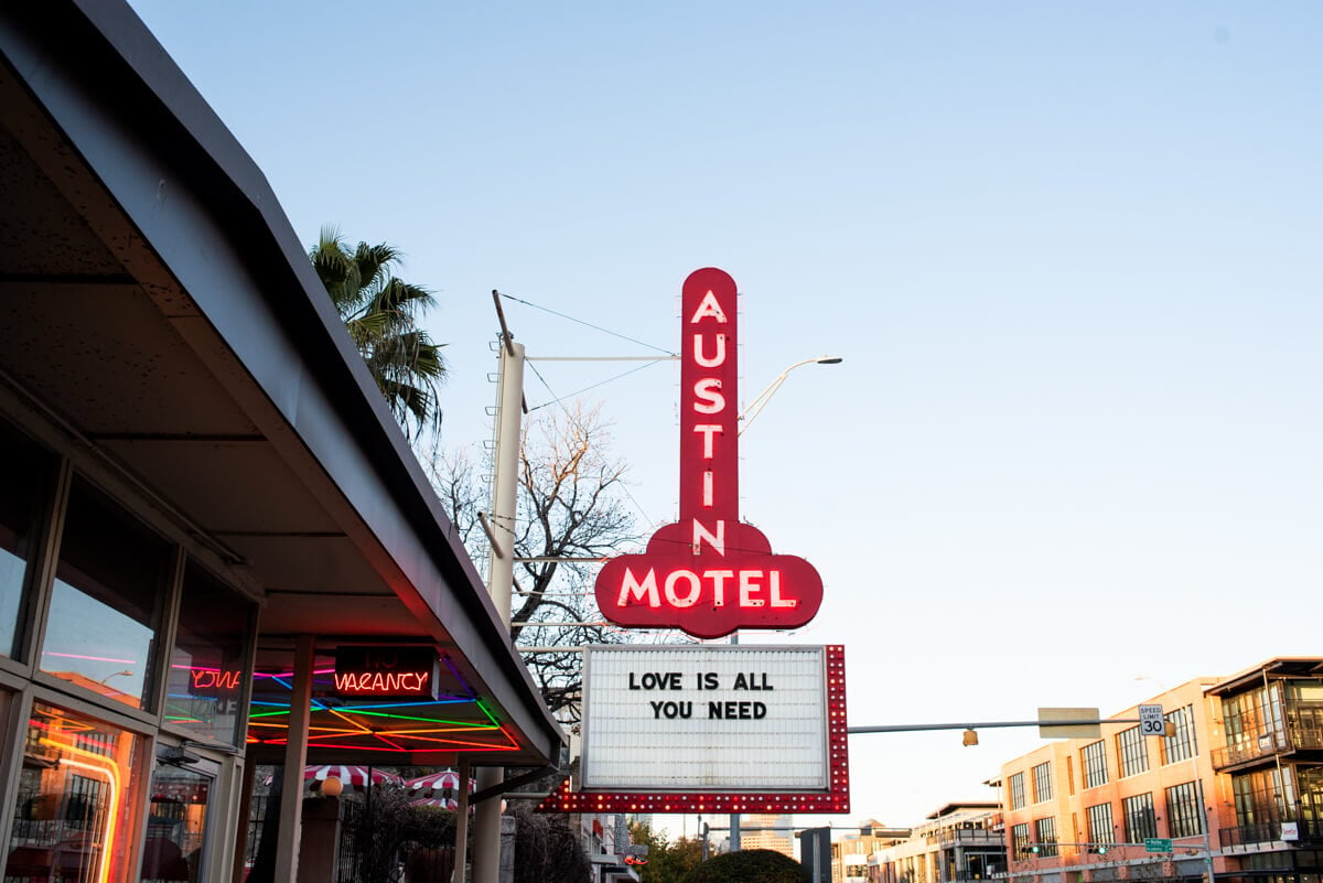 Where to Stay in Austin | Austin Motel