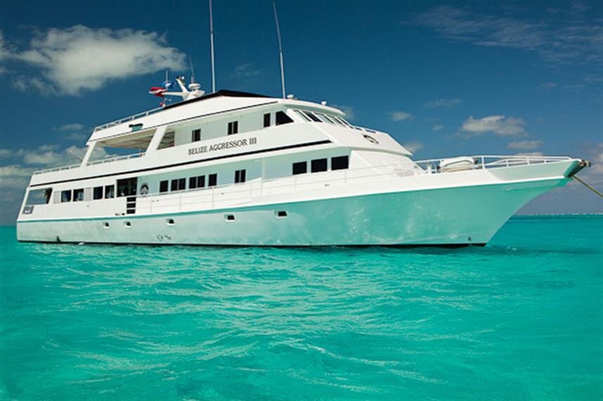 Diving in Belize | Belize Aggressor III Liveaboard (photo by Liveaboard.com)