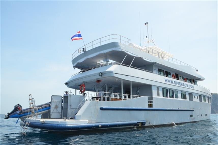 Best Luxury Liveaboards in Thailand | DiveRACE