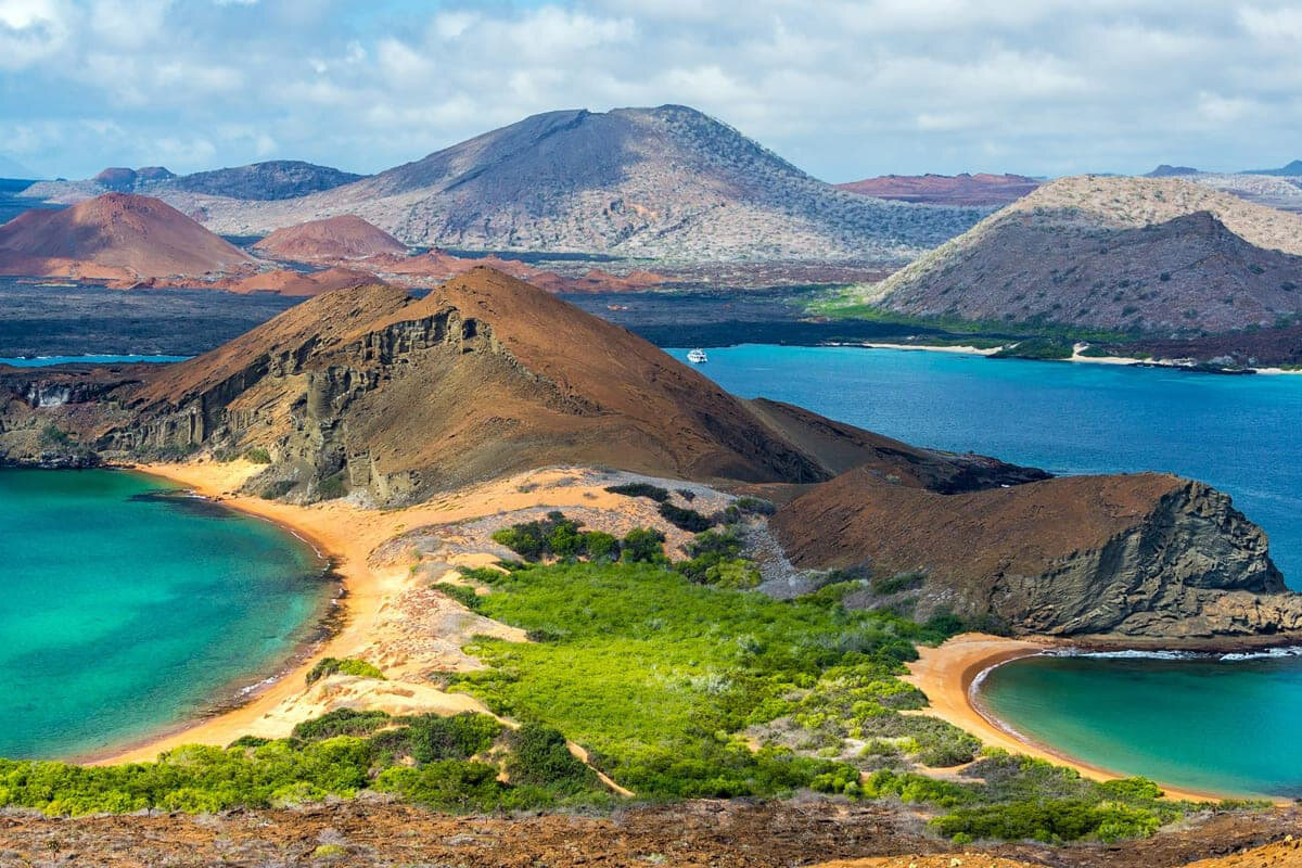 Galapagos Islands | Photo source: Liveaboard