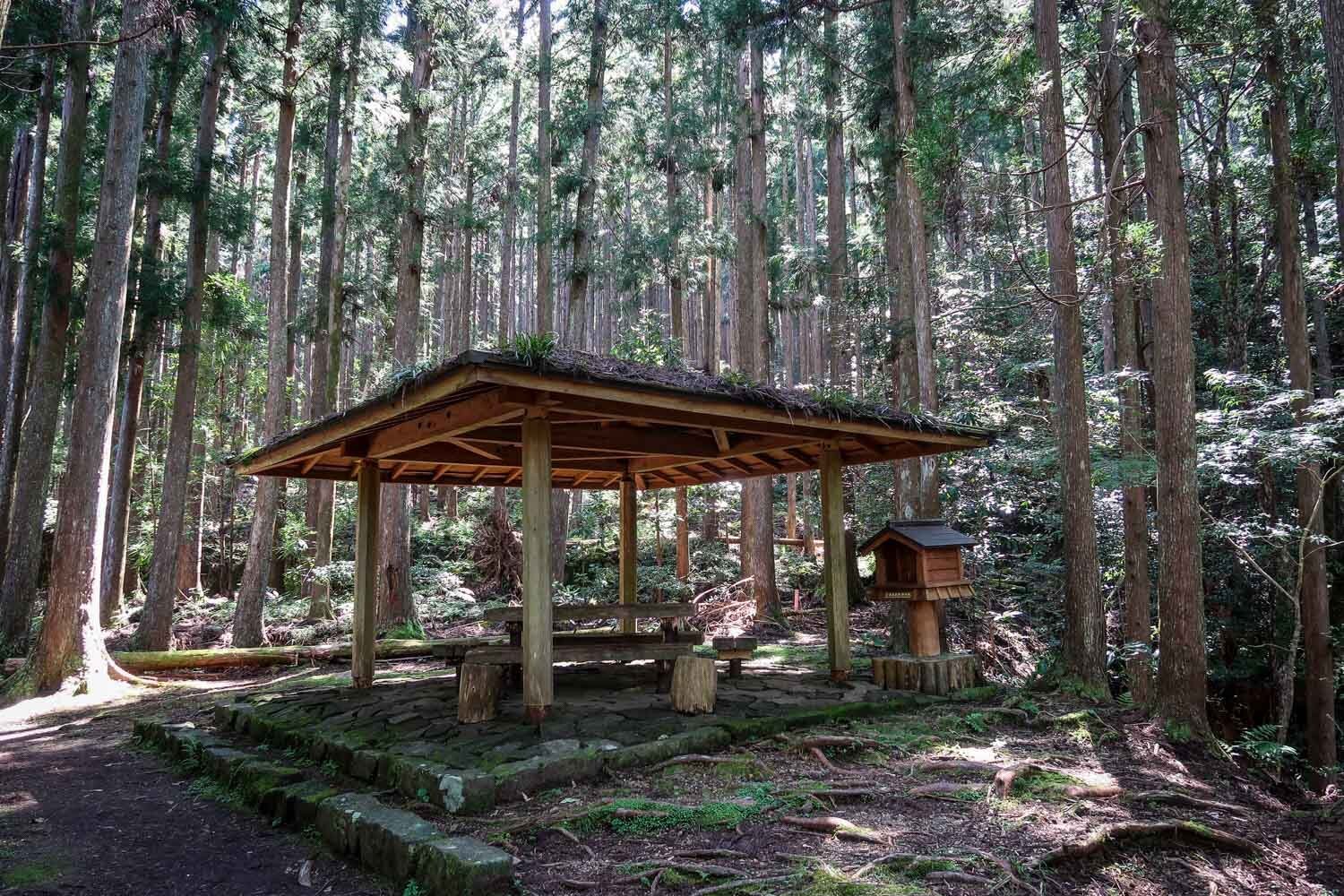 Kumano Kodo Trail Shelter Historical Marker