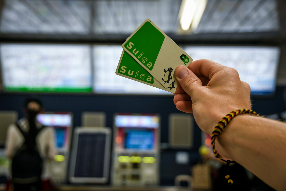 Suica Card in Tokyo Metro and JR Pass