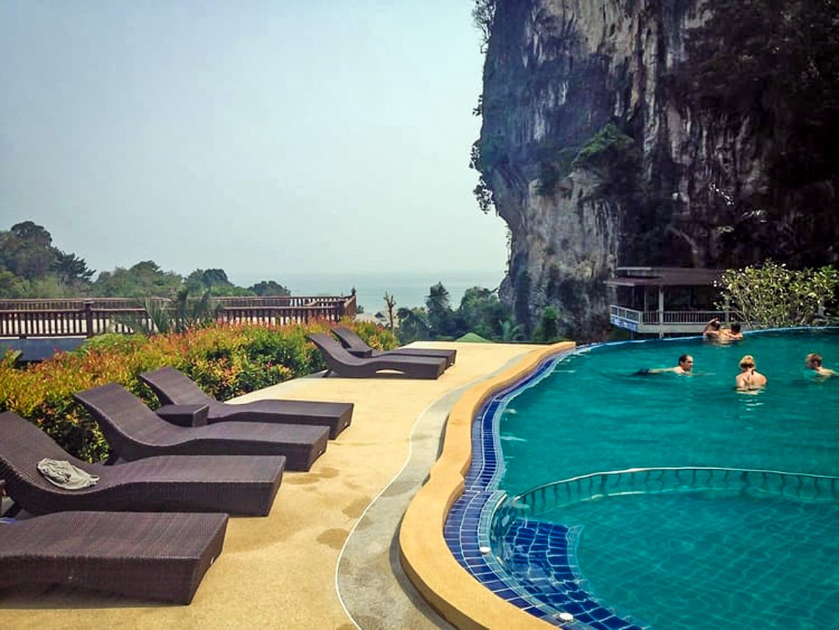 Romantic Getaways | Railay Phutawan Resort Thailand