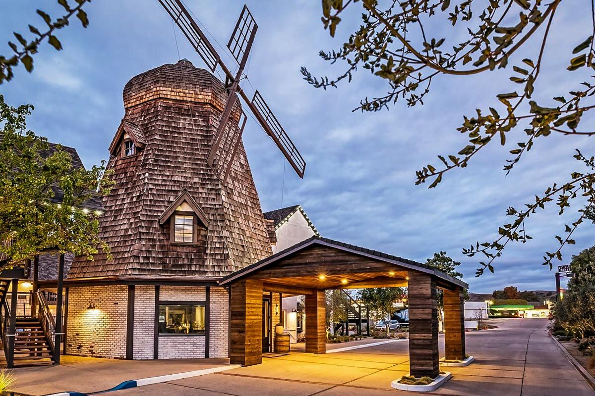 Romantic Places to Stay in Santa Barbara on a Budget | Sideways Inn Santa Barbara County