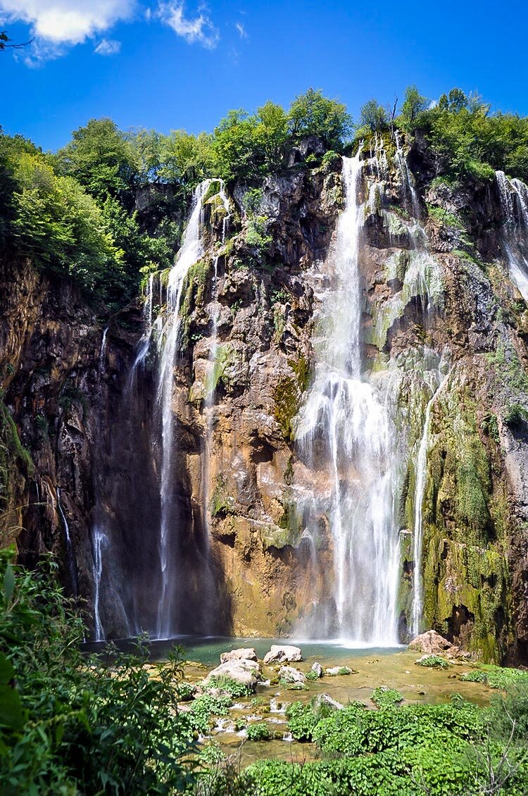 Great Waterfall Plitvice Lakes National Park Croatia Travel