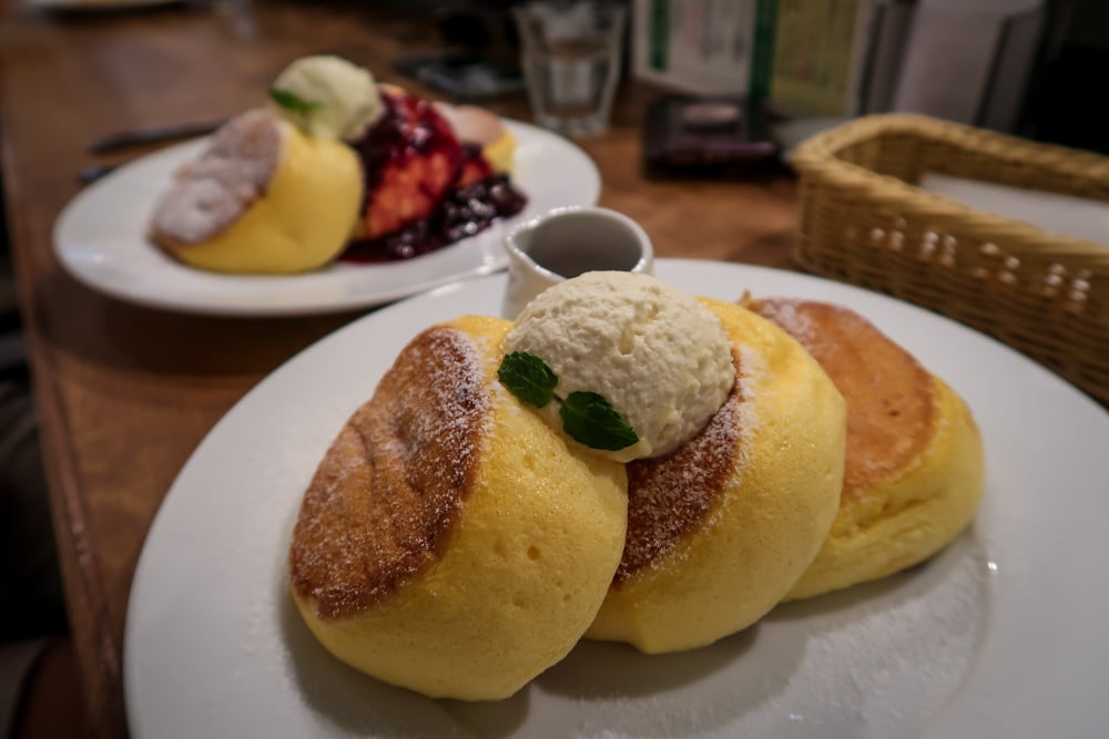 Japanese Food fluffy souffle pancakes