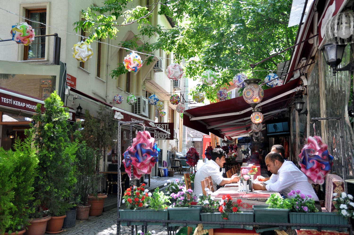 Things to Do in Istanbul | Explore Different Neighborhoods