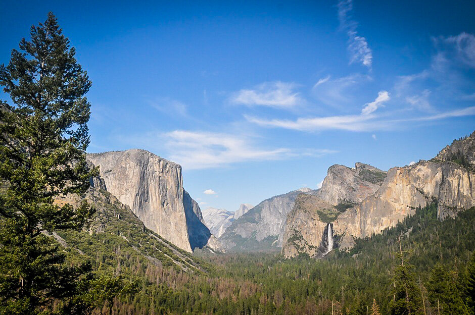 Best Hikes in Yosemite National Park Tunnel View