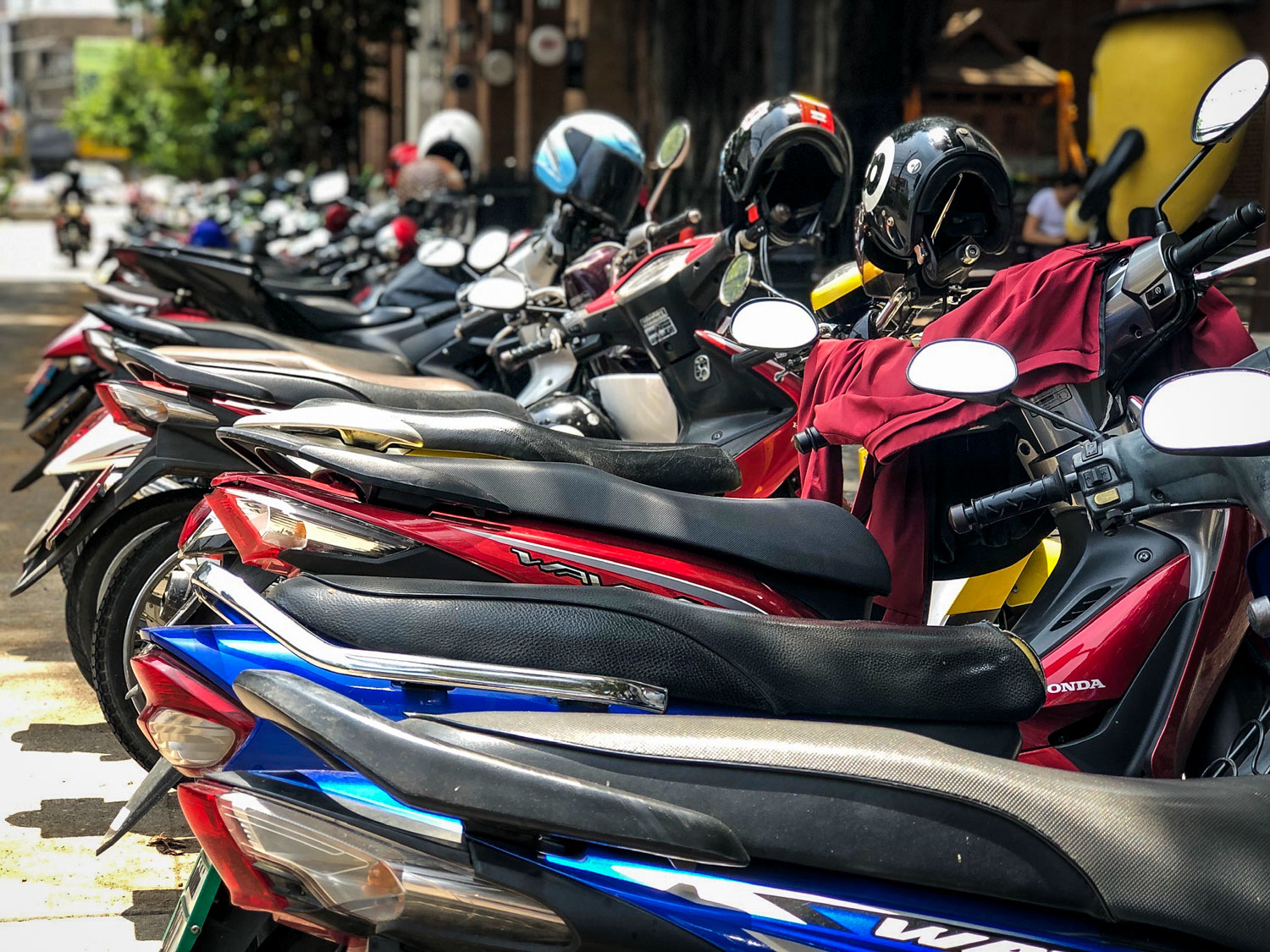 Chiang Mai Digital Nomad Guide Motorbikes