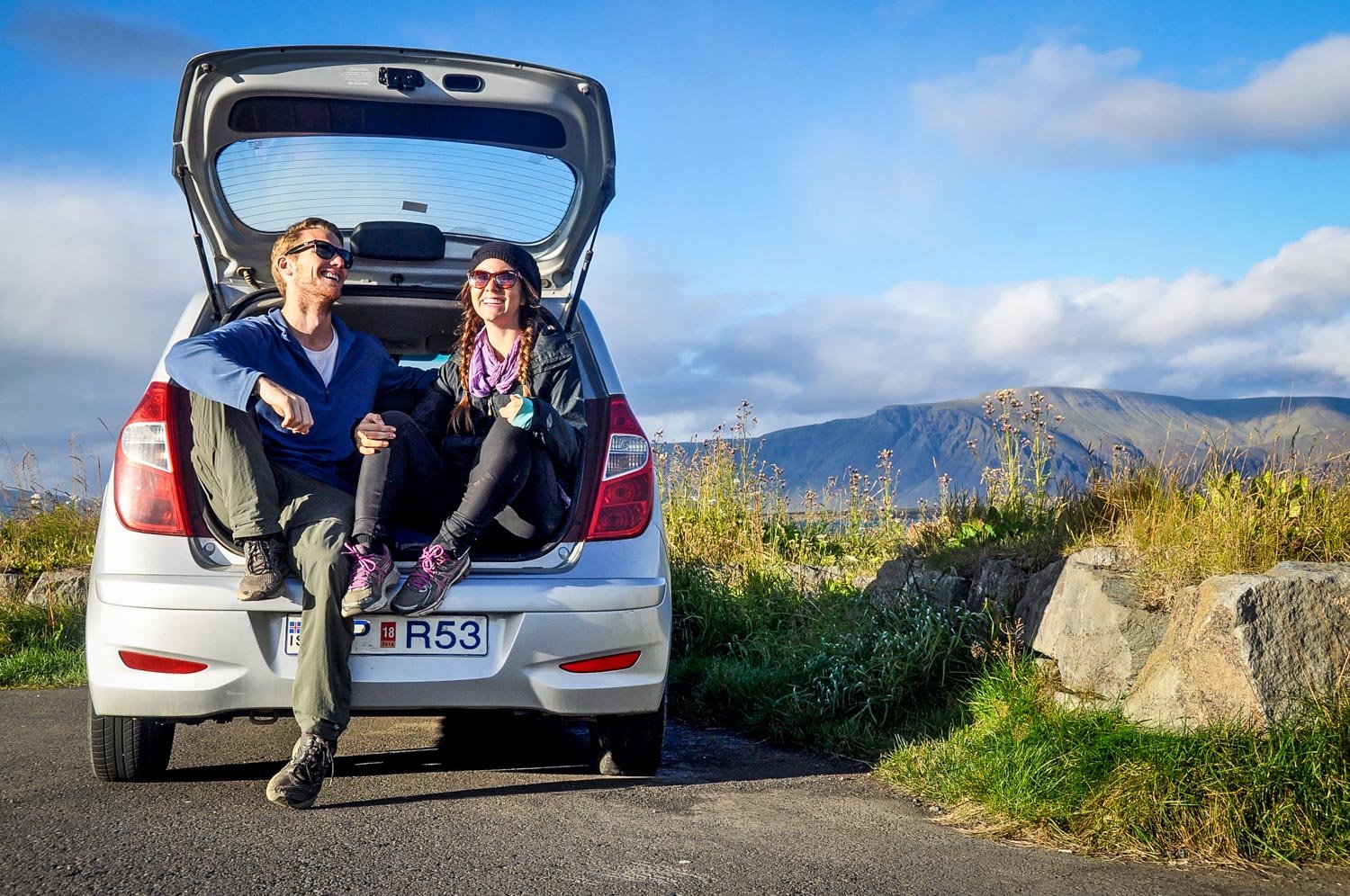 Sleep in car in Iceland