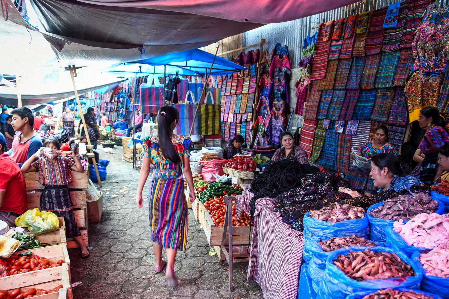 Things to Do in Lake Atitlan: Chichicastenago Market