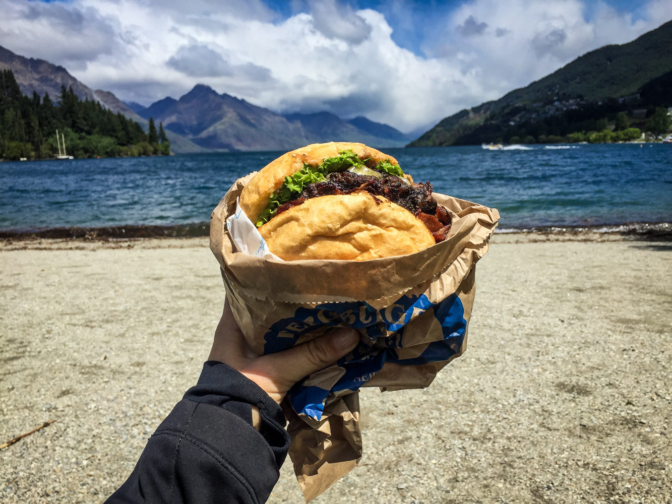 New Zealand Budget Travel Burger Fergburger Queenstown