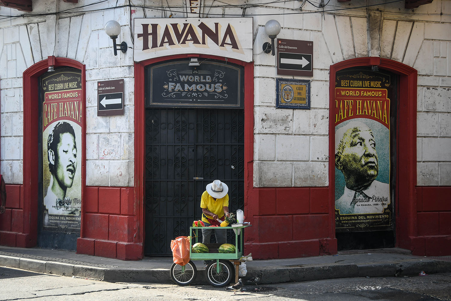 Things to do in Cartagena Fruit Vendor