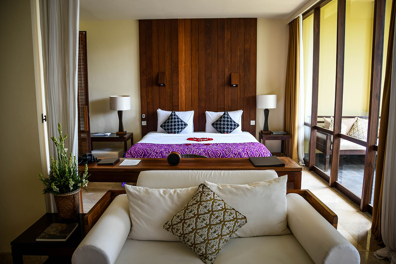 Komaneka at Bisma Ubud Resort Suite Bedroom