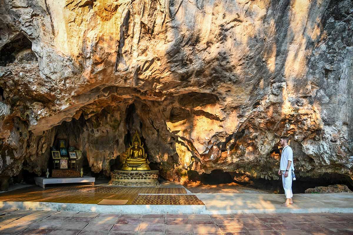 Meditation Retreat in Thailand Wat Pa Tam Wua Cave Shrine